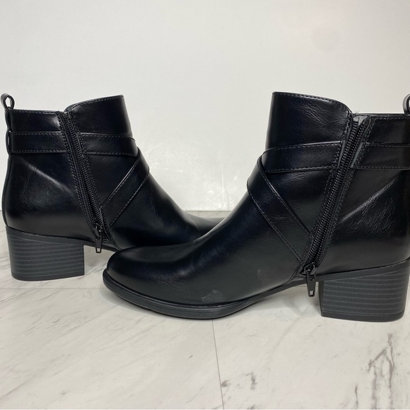 Naturalizer Kimbra Black Bootie 7 1/2 M - Picture 6 of 15